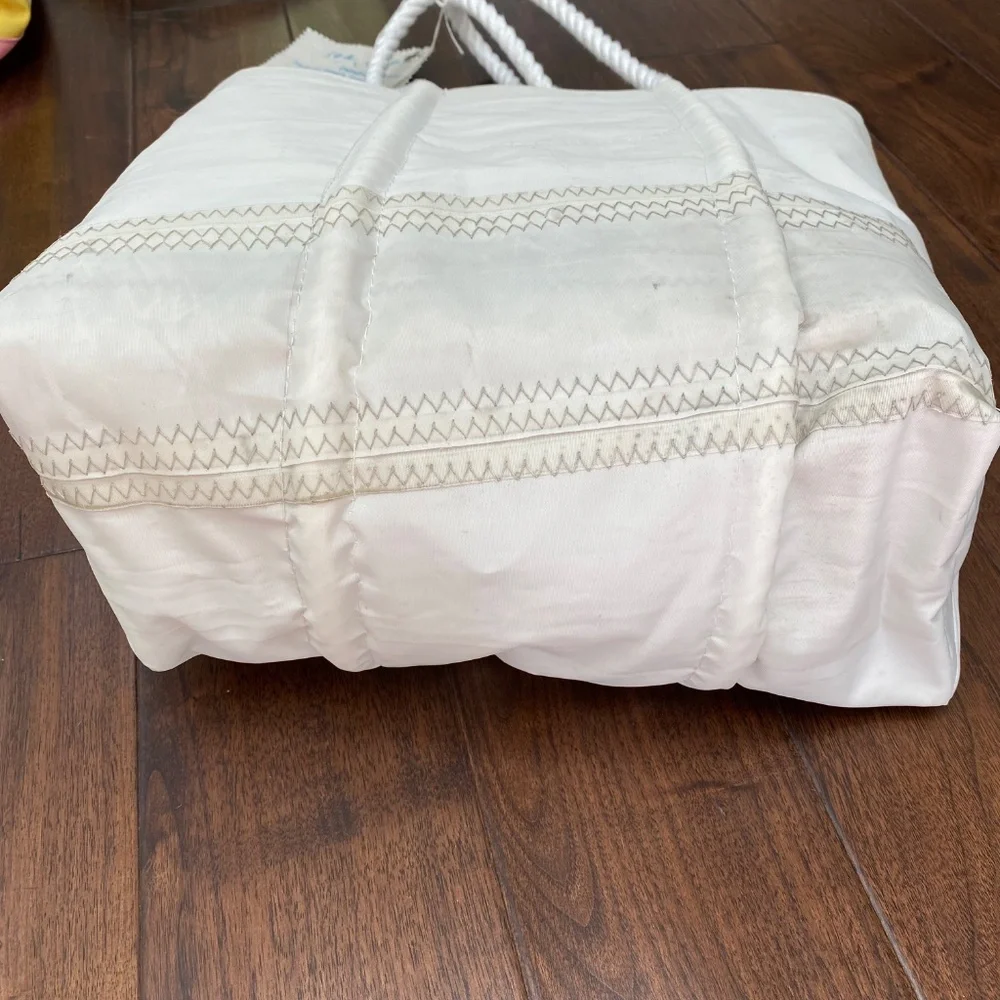 NWT Sea Bags Medium Tote White, Navy & Yellow - Picture 4 of 6